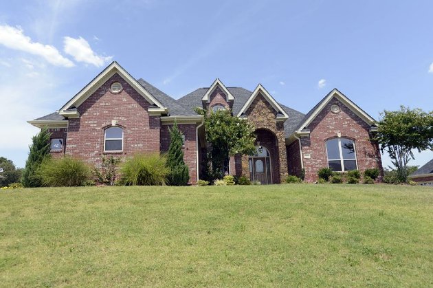 8 Highfield Cove
