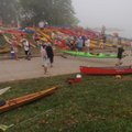 Rumblers get ready to shove off from Chamois, Mo., on a foggy morning.        