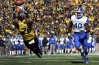 Tennessee has already scored more touchdowns than it did a year ago, but the Volunteers will need to find a way to stop Missouri’s T.J. Moe on Saturday in Knoxville, Tenn.