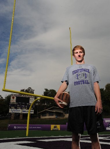 Fayetteville kicker Ryan Starr