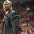 NWA Media/ANDY SHUPE -- Arkansas coach Mike Anderson directs his team against Longwood Sunday, Nov. ...