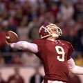 Matt Jones throws a 31-yard touchdown pass to Decori Birmingham with 9 seconds remaining in Arkansas...