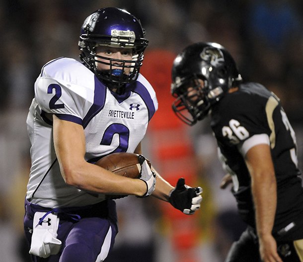 staff-photo-marc-f-henning-fayetteville-wide-receiver-nathan-varady-turns-up-field-after-a-catch-during-the-bulldogs-game-friday-sept-24-2010-against-the-tigers-at-tiger-stadium-in-bentonville