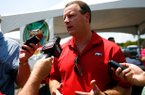 Tim Horton, a former Razorbacks player who has spent the past six years as an Arkansas assistant, has reportedly been in contact with Auburn and Texas about positions on those staffs, and he is thought to still be in the running for a spot at Arkansas.