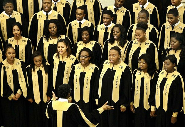 the-university-of-arkansas-at-pine-bluff-vesper-choir-sings-with-the-arkansas-symphony-in-this-weekends-home-for-the-holidays-pops-concerts