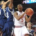 NWA Media/ANDY SHUPE -- Arkansas freshman guard Anthlon Bell (5) against Longwood on Sunday, Nov. 18...