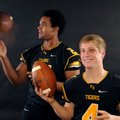  Player of the Year Jon Halbert, Prairie Grove (right)...FBH-DEF MURPHY -- Defensive Player of the Y...