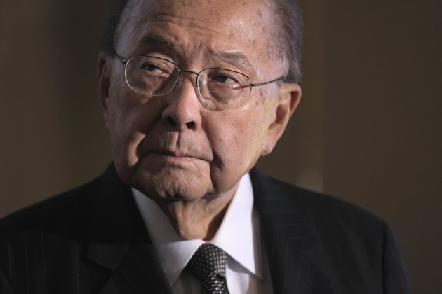 in-this-monday-sept-19-2011-file-photo-sen-daniel-inouye-d-hawaii-president-pro-temper-of-the-senate-and-a-recipient-of-the-medal-of-honor-attends-a-ceremony-on-capitol-hill-in-washington-where-he-is-presented-a-commemorative-coin-marking-the-150th-anniversary-of-the-creation-of-the-medal-of-honor-by-congress-inouye-has-died-of-respiratory-complications-monday-dec-17-2012-he-was-88