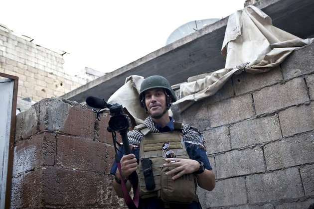 this-photo-posted-on-the-website-freejamesfoleyorg-shows-journalist-james-foley-in-aleppo-syria-in-november-2012-the-family-of-an-american-journalist-says-he-went-missing-in-syria-more-than-one-month-ago-while-covering-the-civil-war-there-a-statement-released-online-wednesday-by-the-family-of-james-foley-said-he-was-kidnapped-in-northwest-syria-by-unknown-gunmen-on-thanksgiving-day