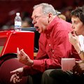 Tom Collen's No. 23 Razorbacks opened SEC play with a 50-47 loss Thursday night at Auburn. 