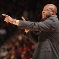 NWA Media/ANDY SHUPE -- Arkansas coach Mike Anderson directs his players Saturday, Jan. 5, 2013, dur...