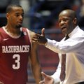 South Carolina defeated Arkansas 75-54 on Saturday and Mike Anderson fell to 1-13 in road games as t...