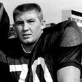 Loyd Phillips, who lettered at Arkansas in the 1960s, will receive the Outland Trophy on Thursday. 