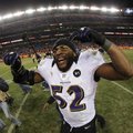 Baltimore linebacker Ray Lewis celebrates a double-overtime victory over Denver that extended his fi...