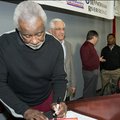 Former Arkansas men’s basketball Coach Nolan Richardson urges everyone to show patience with Razorba...