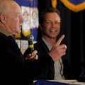 Dennis Leonard, left, former Kansas City Royal, tells a story as Steve Physioc, Royals broadcaster, ...