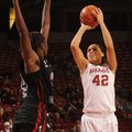 NWA Media/ANDY SHUPE -- Arkansas sophomore forward Jhasmin Bowen (42) South Carolina sophomore forwa...