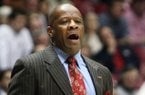 Arkansas head coach Mike Anderson yells to his team during their NCAA college basketball game against Alabama, Thursday, Jan. 31, 2013, in Tuscaloosa, Ala. (AP Photo/Tuscaloosa News, Michelle Lepianka Carter)