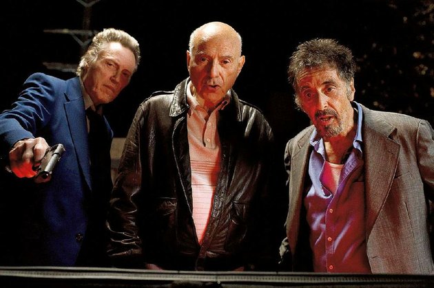 doc-christopher-walken-hirsch-alan-arkin-and-val-al-pacino-are-old-gangsters-with-one-last-job-in-them-in-fisher-stevens-action-comedy-stand-up-guys