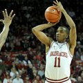 NWA Media/MICHAEL WOODS --02/02/2013-- Arkansas guard BJ Young pulls up for a three-point shot durin...