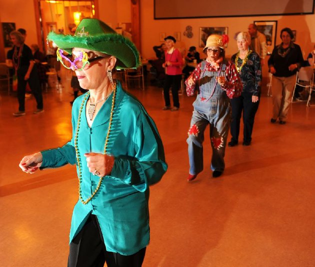 1b2NW35xcolorSENIORMARDIGRAS