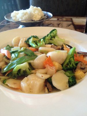 Scallops with Chinese Vegetables at Chi's on Chenal Parkway.
