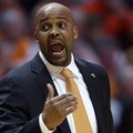 Tennessee head coach Cuonzo Martin in the first half of an NCAA college basketball game against Kent...