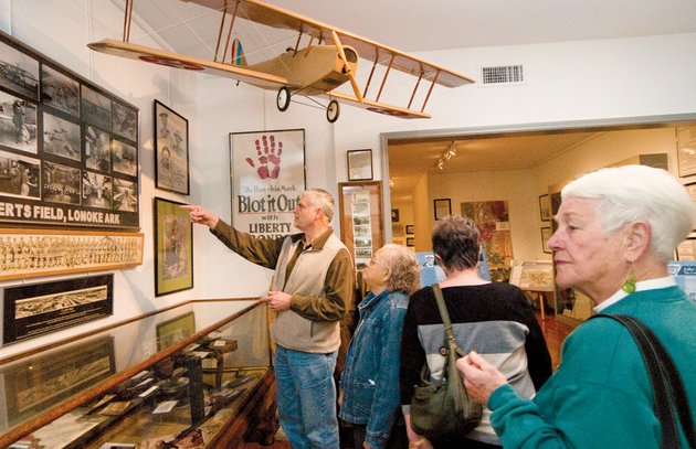 mark-overman-from-the-left-clovis-moore-donna-overman-and-dorothy-moore-look-at-a-world-war-i-display-in-the-jacksonville-museum-of-military-history