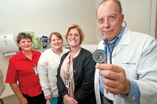 from-the-left-pamela-kellison-brandi-keen-martha-nichols-and-dr-james-b-jones-iii-are-part-of-the-team-that-won-an-award-at-the-community-based-outpatient-clinic-in-russellville-which-is-part-of-the-central-arkansas-veterans-healthcare-system