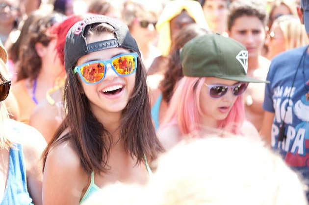 faith-selena-gomez-is-a-good-girl-gone-bad-in-spring-breakers-harmony-korines-take-on-the-college-sex-romp