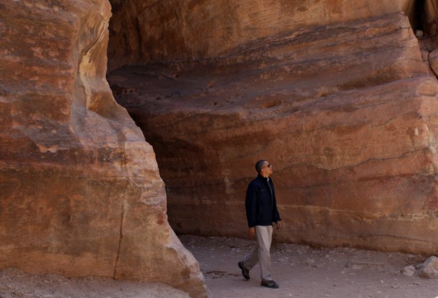 us-president-barack-obama-visits-the-ancient-city-of-petra-jordan-saturday-march-23-2013