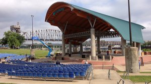 Newly-renovated amphitheater dedicated at Riverfront Park