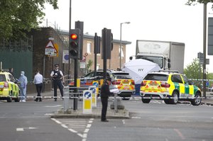 UK Prime Minister: London attack near barracks could be terror 