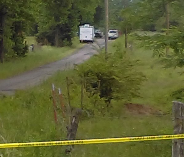 Arkansas police shooting: Suspect surrounded in home after killing officer