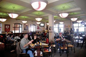 Ump's Pub & Grill