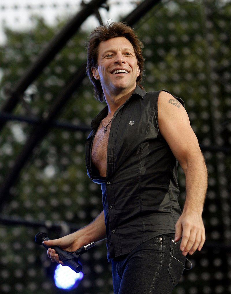 Ooh Bon Jovi Um How Long Will This Be Going On   Music Concerts Economy NYET T800.JPG