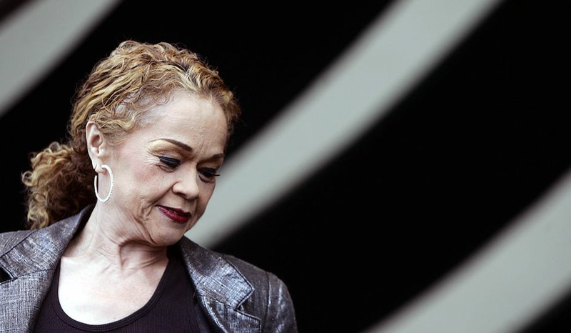 Legendary Blues Singer Etta James Dies In Calif