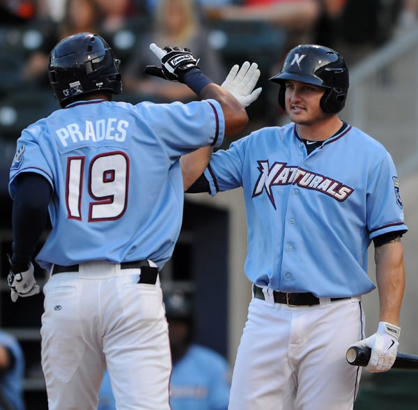 Hooks Hold Off Naturals | NWADG