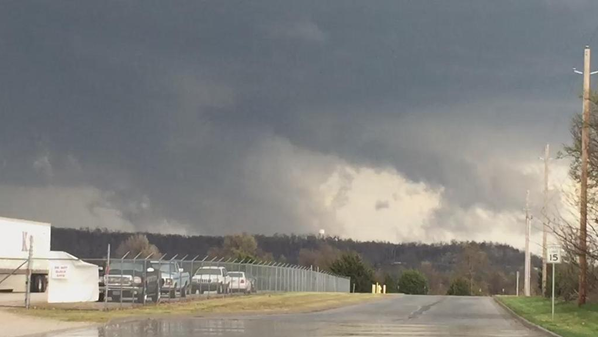 National Weather Service reports multiple possible tornadoes | NWADG