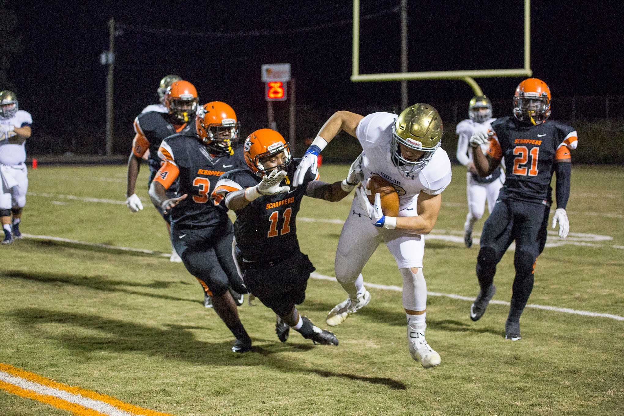 Nashville's Shaundell Scott leaps to tackle Shiloh Christian's Broc ...