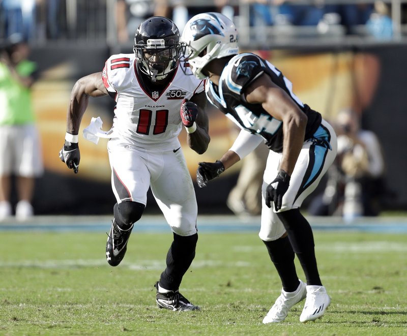 Carolina Panthers vs. Atlanta Falcons - NFL - Charlotte, NC - 2015