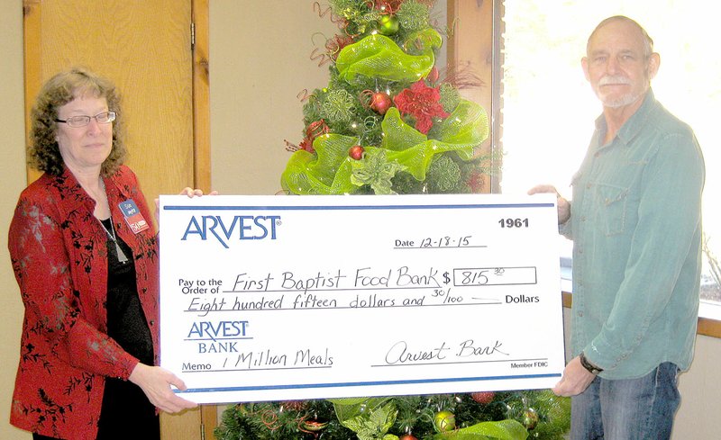 Anderson Arvest Bank Associates Raise 1 444 Meals