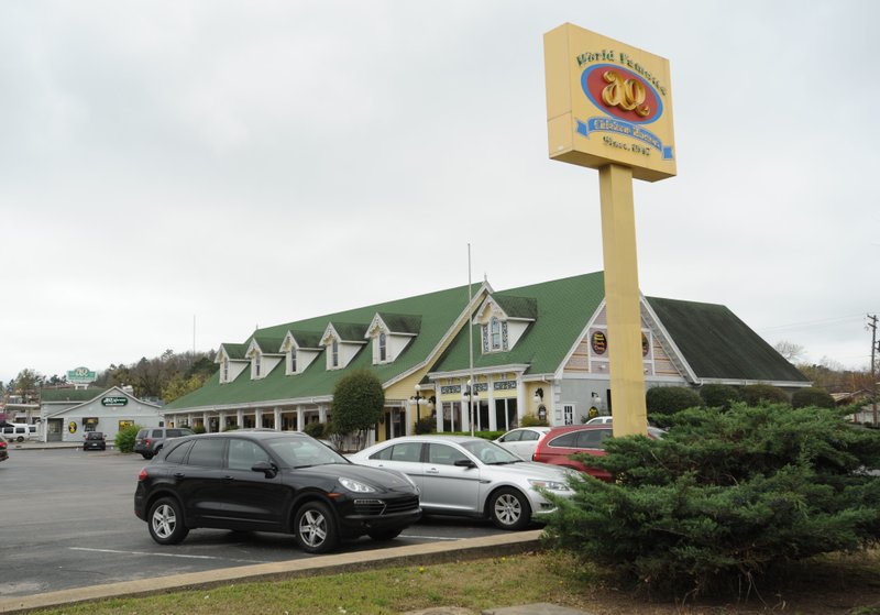 Aq Chicken Closing Fayetteville Location