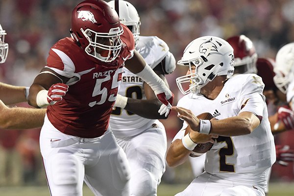 WholeHogSports - Tech QB puts up video-game stats