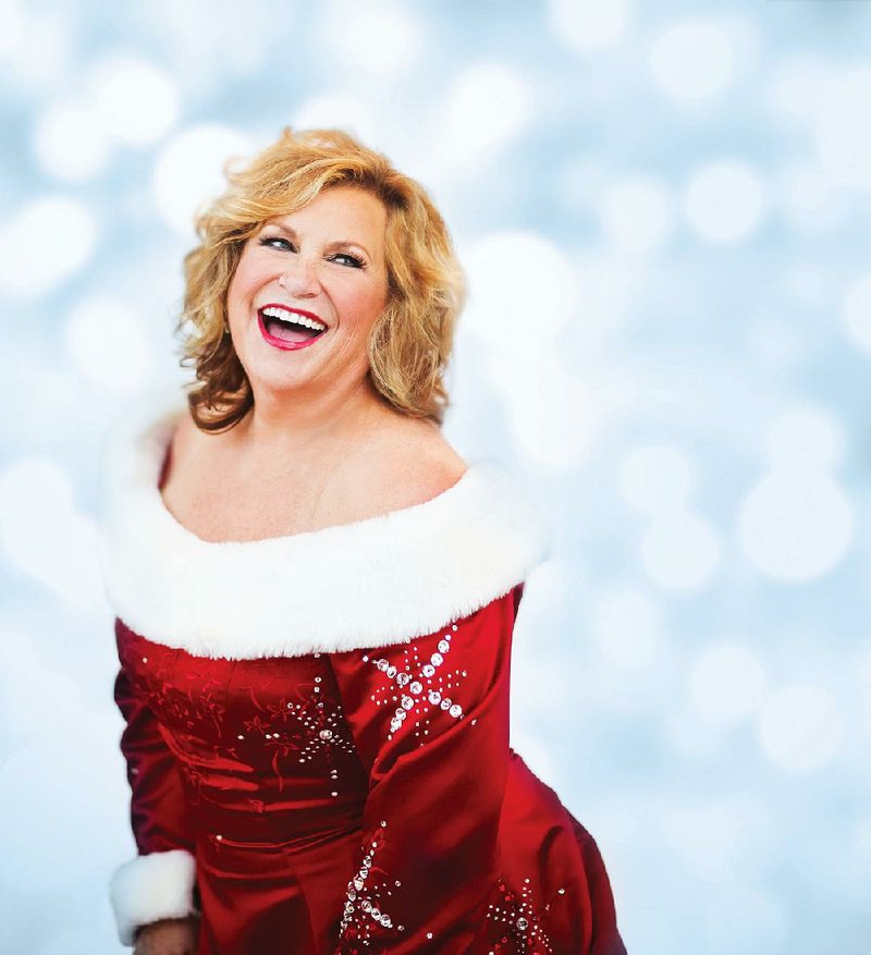 Patty plays Mountain Home on Christmas 'Farewell Tour'