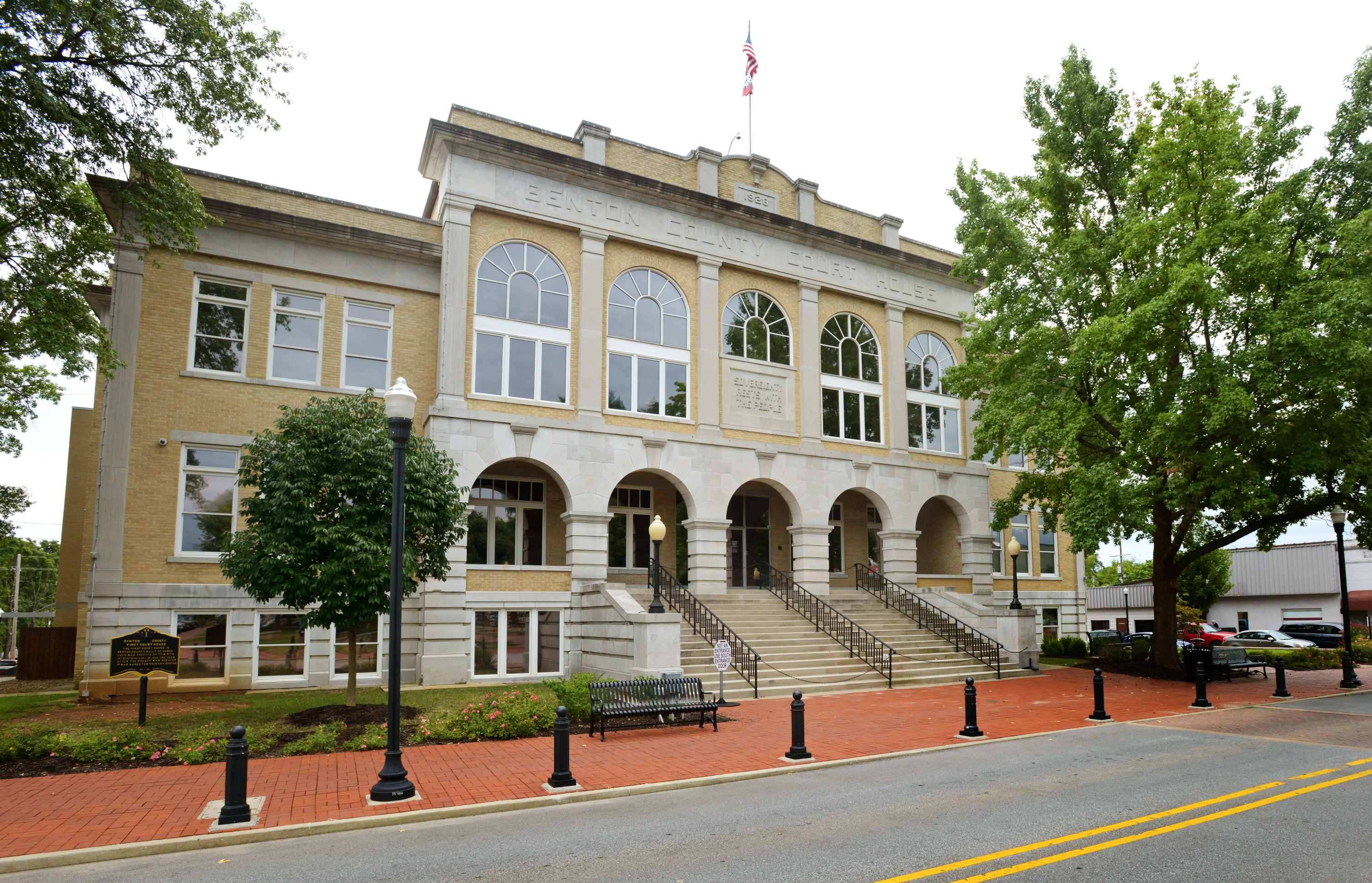 Benton County Quorum Court gives OK to new jail fee