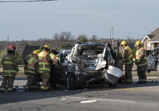 PHOTO: One Killed, 2 Critically Hurt In Crash On Arkansas Road