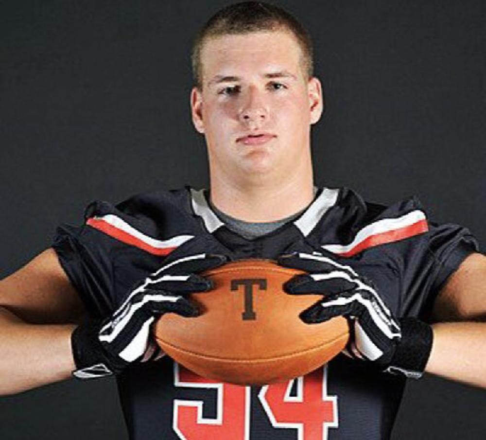 WholeHogSports - TIME OUT: Arkansas O-line commitment Beaux Limmer