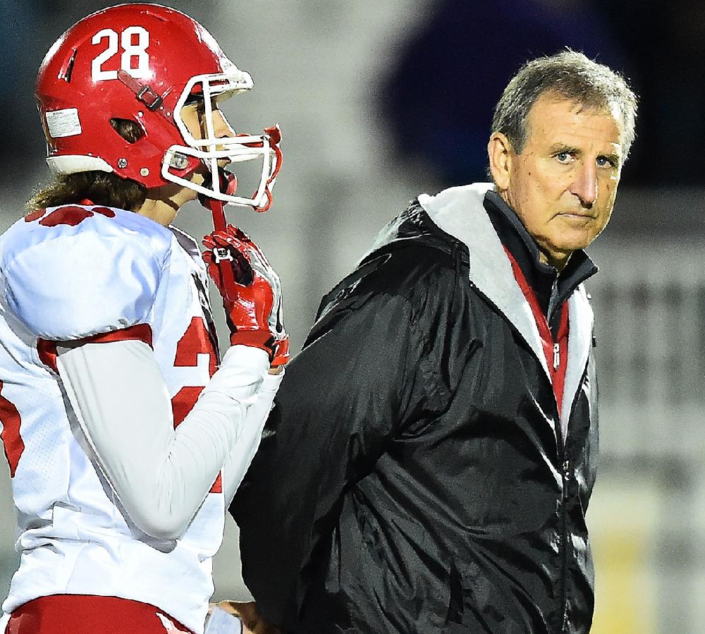 Arkansas Second Winningest High School Football Coach Announces 