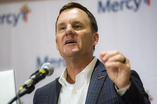 Razorbacks' Chad Morris to high school coaches: I’m one of you